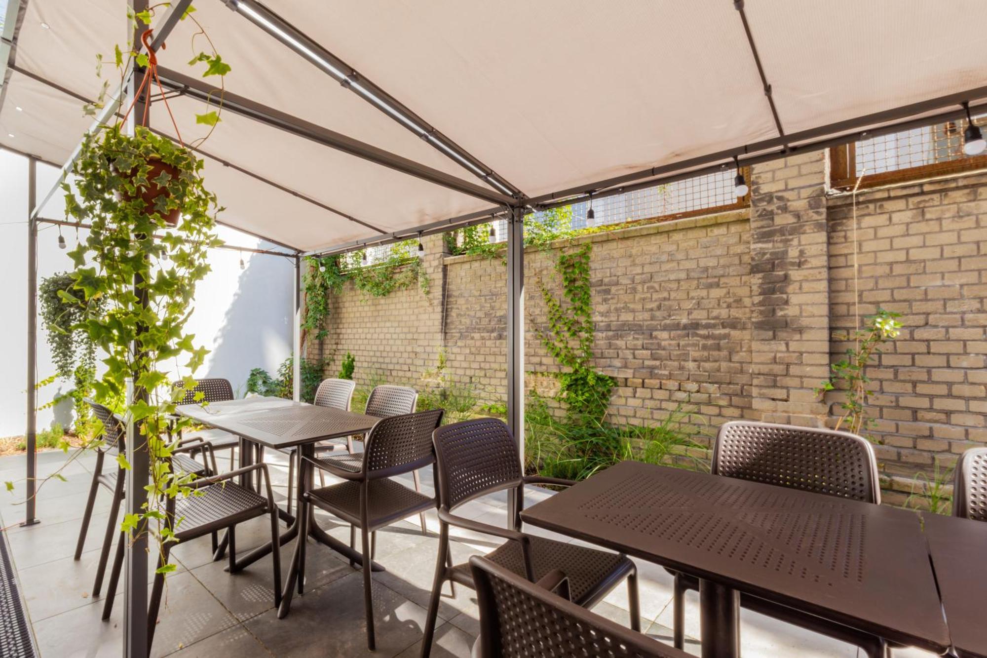 Noclegi Stadion Bed & Breakfast Warsawa Bagian luar foto