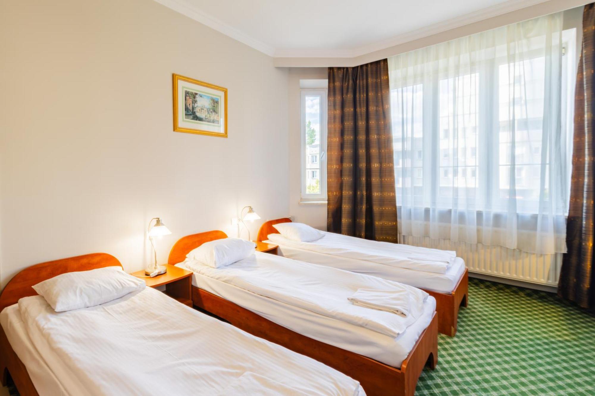 Noclegi Stadion Bed & Breakfast Warsawa Bagian luar foto